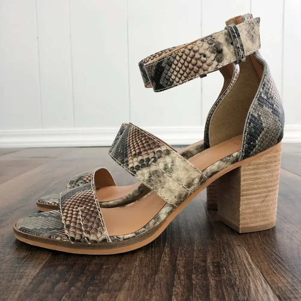 Frye & Co Ankle Strap Leather Sandal Block Heel Snakeskin Size 8.5 Gray Brown